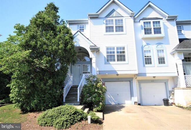property at 4000 Quaker Ct