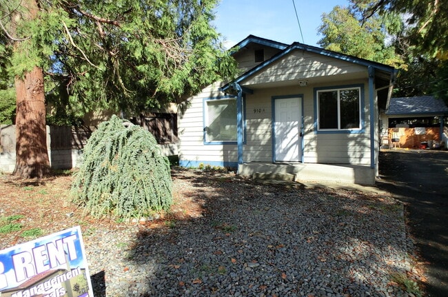 property at 910 NW D St