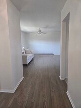 364 Westwood Ave, Unit 36 in Long Branch, NJ - Foto de edificio - Building Photo