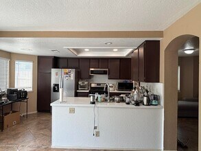 11141 Countryview Dr in Rancho Cucamonga, CA - Foto de edificio - Building Photo