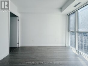 77-1177 Mutual St in Toronto, ON - Building Photo - Building Photo
