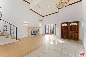 15123 Greenleaf St in Los Angeles, CA - Building Photo - Building Photo