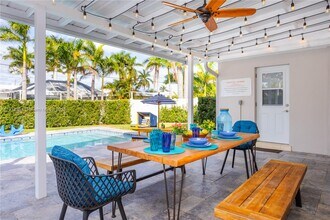 833 Washington St in Hollywood, FL - Building Photo - Building Photo