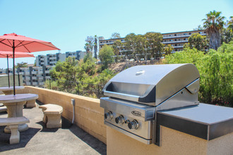 51st Street Apartment Homes in San Diego, CA - Building Photo - Building Photo