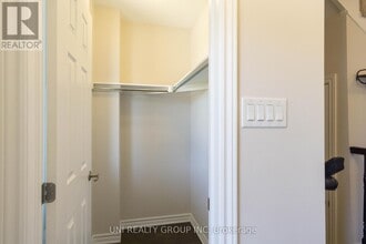 335 Aphelion Cres in Ottawa, ON - Building Photo - Building Photo