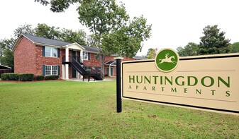 Huntingdon Apartments in Albany, GA - Building Photo