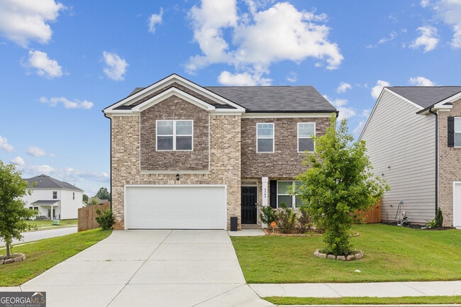 property at 2165 Waycross Ln