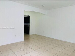 1255 SW 6th St in Miami, FL - Building Photo - Building Photo