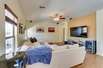 19053 N Wilson St, Unit SI ID1386069P in Maricopa, AZ - Foto de edificio - Building Photo