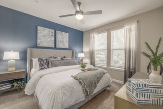 The Marlow Gainesville in Gainesville, FL - Building Photo - Interior Photo