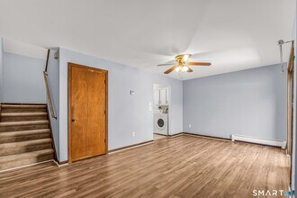 20 Trolley Cir in Milford, CT - Building Photo - Building Photo