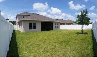 10525 Cabbage Tree Loop in Orlando, FL - Building Photo