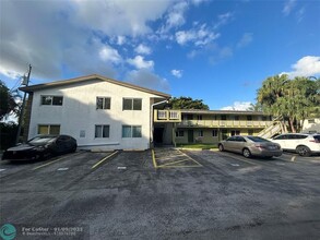 6601 SW 46th St in Davie, FL - Building Photo - Building Photo