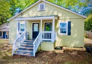 90 M.L.K. Jr Dr in Winder, GA - Building Photo