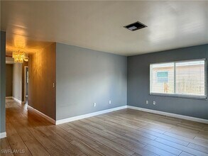 1073 San Remo Ave in Naples, FL - Building Photo - Building Photo