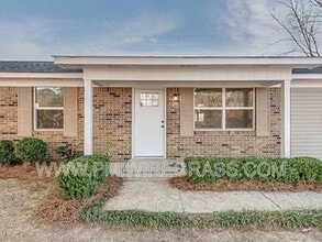 1200 Dean Church Rd in Ozark, AL - Building Photo - Building Photo