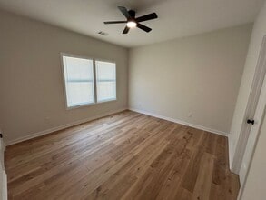 186 Stanelle Dr in Athens, GA - Building Photo - Building Photo