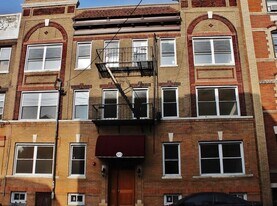 325 Baldwin Ave in Jersey City, NJ - Building Photo