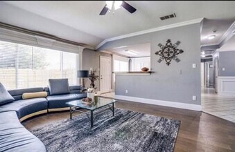 7717 Coral Way in Rowlett, TX - Building Photo - Building Photo
