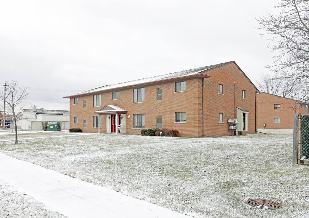 25119 Little Mack Ave in St. Clair Shores, MI - Building Photo