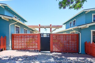 2419 Market St in San Diego, CA - Building Photo