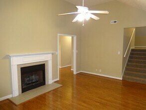 1648 Cedar Springs Cir in Clarksville, TN - Building Photo - Building Photo