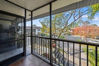 1918 Pelican Landing Blvd in Clearwater, FL - Building Photo - Building Photo