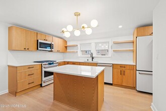 139 Brighton Ave in Long Branch, NJ - Building Photo - Building Photo