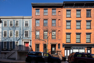 54 Hicks St in Brooklyn, NY - Foto de edificio - Primary Photo