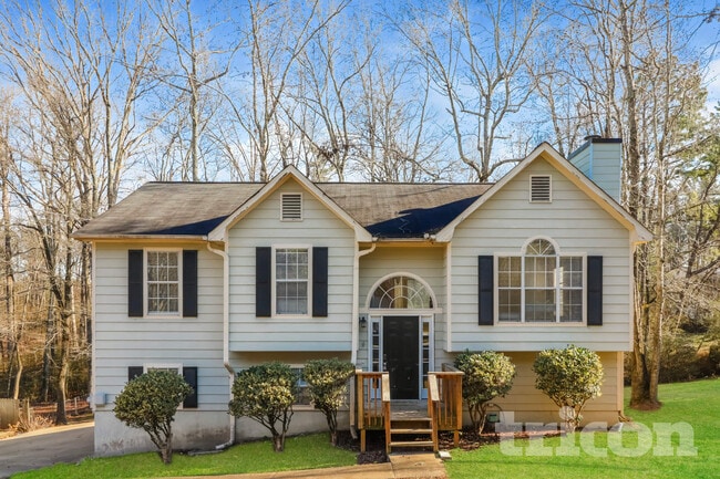 property at 3639 Landing Ct