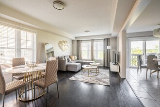 22 Miracle Trail in Brampton, ON - Building Photo - Building Photo