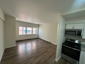 1560 N Prospect Ave in Milwaukee, WI - Building Photo - Building Photo