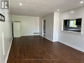 134 Jade Crescent in Brampton, ON - Building Photo - Building Photo