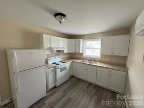 1625 Armstrong Frd Rd in Belmont, NC - Building Photo - Building Photo