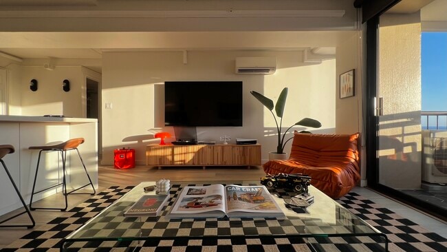 property at 2333 Kapiolani Blvd