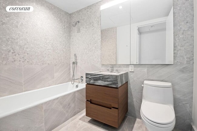 30 Riverside Blvd in New York, NY - Building Photo - Building Photo