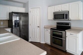 116 Mockernut Dr in Ladson, SC - Building Photo - Building Photo