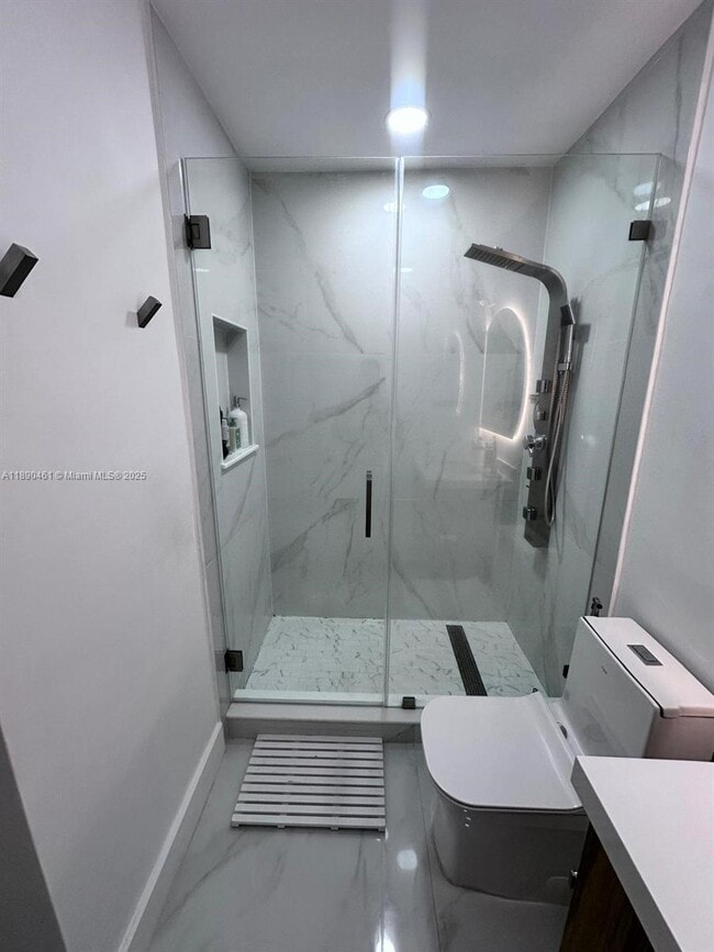 6999 W 2nd Ct in Hialeah, FL - Building Photo - Building Photo