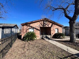 807 E Southcross in San Antonio, TX - Building Photo