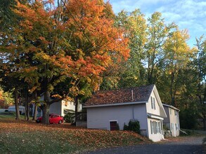 1261 State Highway 7 in Troy, NY - Building Photo - Building Photo