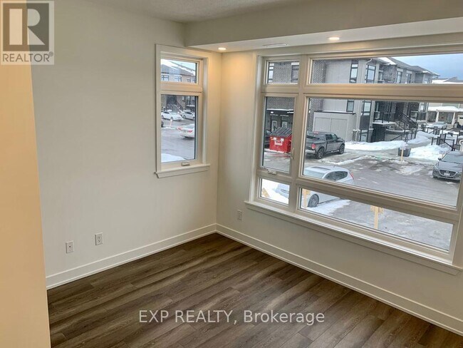 55 Overberg Way in Ottawa, ON - Building Photo - Building Photo