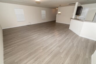 5714 Plantation Forest Dr in Katy, TX - Building Photo - Building Photo