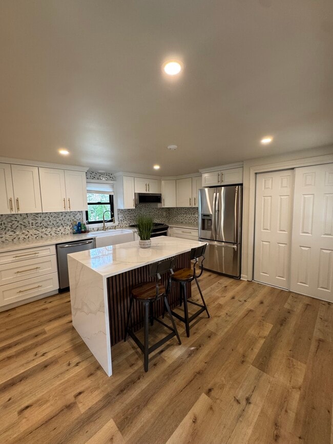 3 Elliot Way in Harwich, MA - Building Photo - Building Photo