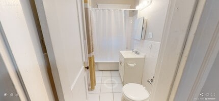 8 Gray St, Unit 1-3 in Cambridge, MA - Foto de edificio - Building Photo