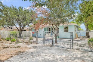 17 S 26th St in McAllen, TX - Building Photo