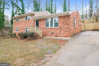 2655 Brandon Rd in College Park, GA - Building Photo - Building Photo