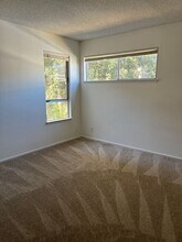 2035 Mount Olive Dr in Santa Rosa, CA - Building Photo - Building Photo