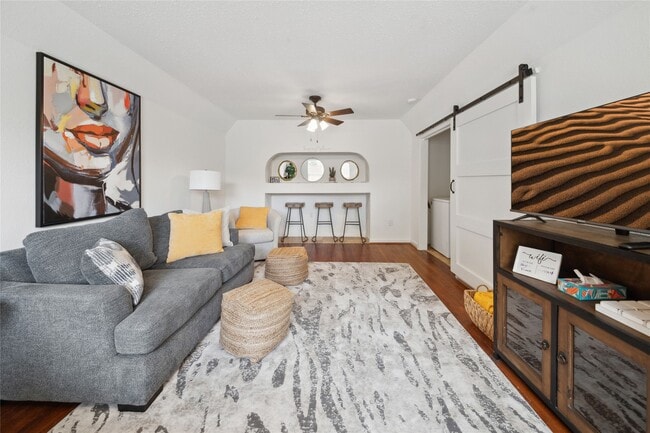 1105 Tulane St in Houston, TX - Building Photo - Building Photo