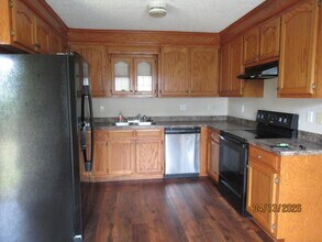 3590 Oleander Dr in Sumter, SC - Building Photo - Building Photo