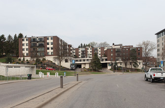 Groveland Terrace in Minneapolis, MN - Building Photo - Building Photo